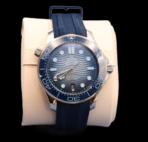 Omega Seamaster Diver 300 M Niebieski 42 mm Stal